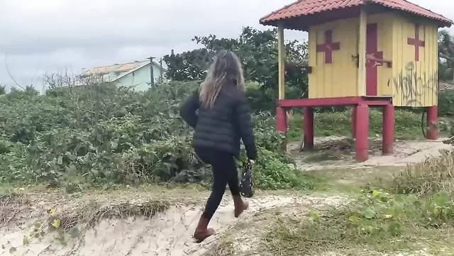 Бразильцы сняли свой любительский секс на природе на две камеры